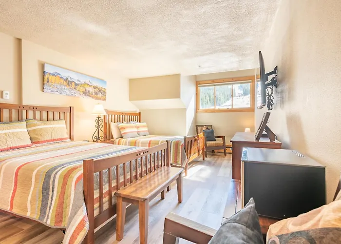Holiday home Mountain Plaza 706